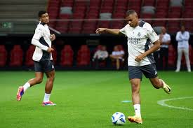 让人不禁联 让人不禁联